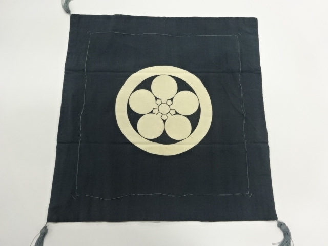 JAPANESE​ KIMONO​ /​ ANTIQUE FUKUSA​ / SILK / CHIRIMEN / FAMILY CREST